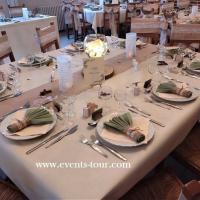 Décoration de table mariage avec du bois au style nature Champêtre.