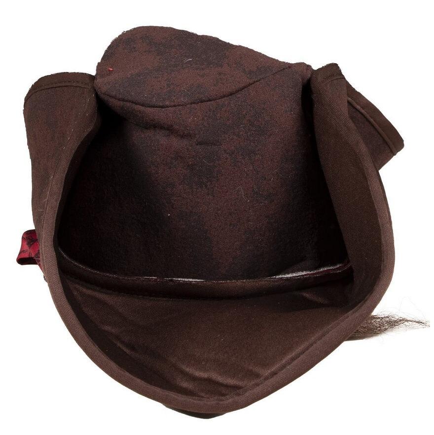 10211 chapeau de pirate et dreadlocks