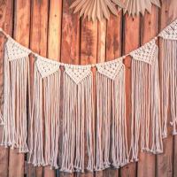 12648 guirlande a franges en macrame avec perles decoration boheme