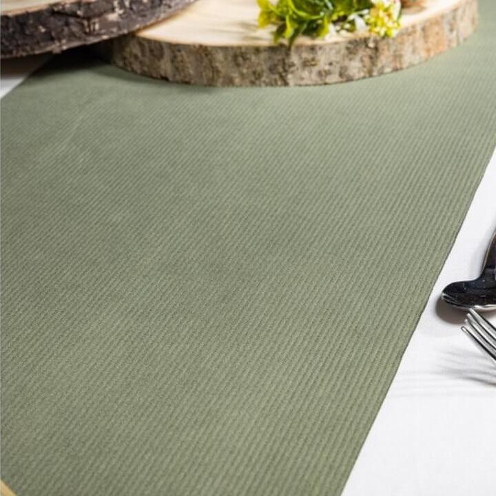 Chemin de table Champêtre Velours vert Sauge foncé REF/12718