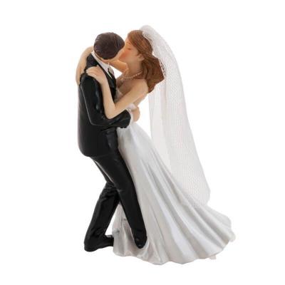 13206 figurine mariage piece montee couple maries resine baiser