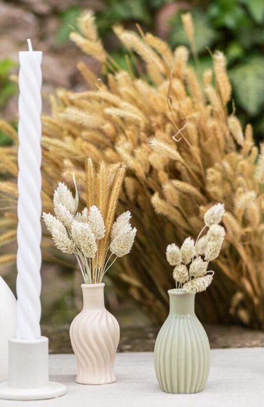 13334 decoration mini vase ceramique strie vert olive sauge