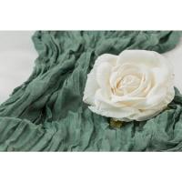 13867 decoration chemin de table gaze olive 90cm x 3m