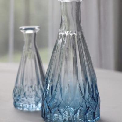 13918 vase alexandrine verre degrade bleu