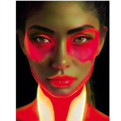 15658 tube creme maquillage rouge fluo