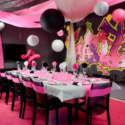 2933 decoration tenture noire initsse