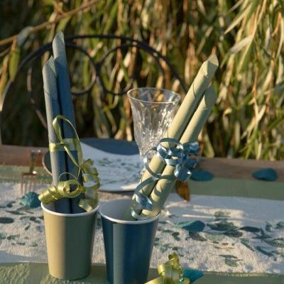 6177 decoration fete avec bobine ruban bolduc vert olive sauge