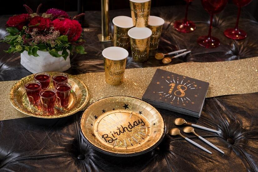 6790 serviette de table papier anniversaire 18ans noir dore or metal