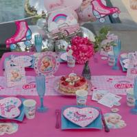 6805 decoration de table anniversaire rose fuchsia nappe rouleau airlaid 10 m barbie