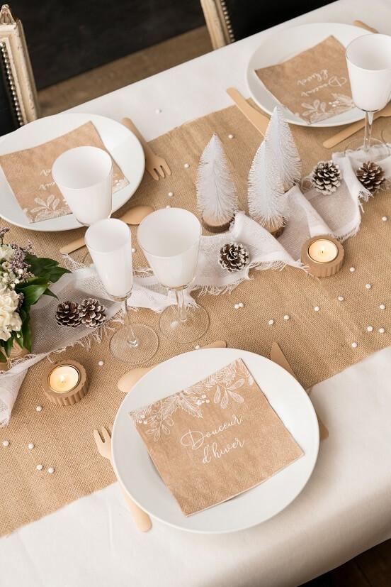 6805 decoration nappe de table airlaid 10m champagne ivoire