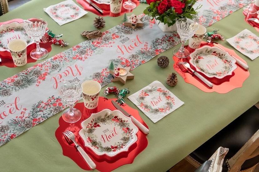 6806 decoration nappe noel airlaid vert olive sauge 25m