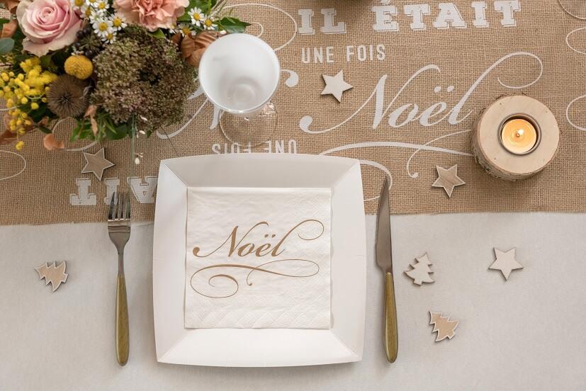 7408 vaisselle jetable assiette carton carree blanche 23cm