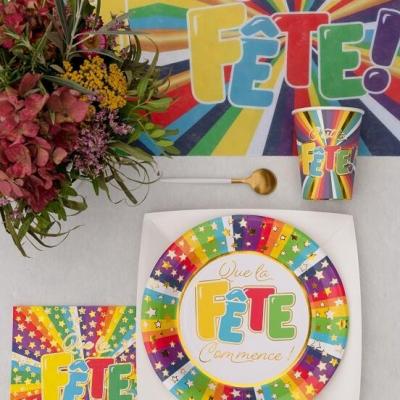 7552 serviette de table multicolore que la fete commence