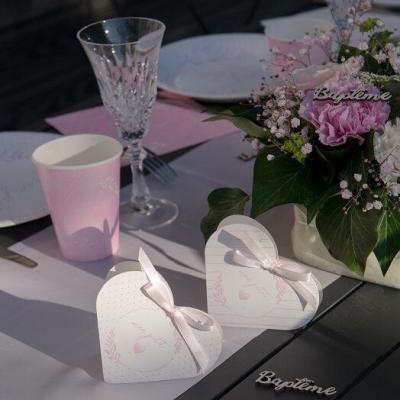 7626 contenant boite rose et blanc gourmandises dragees bapteme naissance baby shower naissance