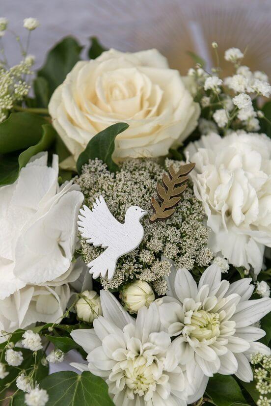 7638 decoration a parsemer communion colombe epis de ble blanc et dore or