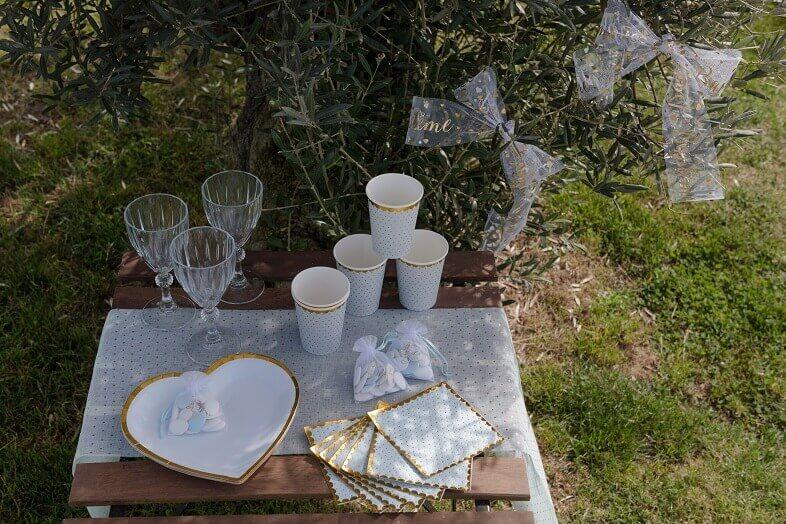 7675 decoration ruban tulle bapteme blanc et dore or 1