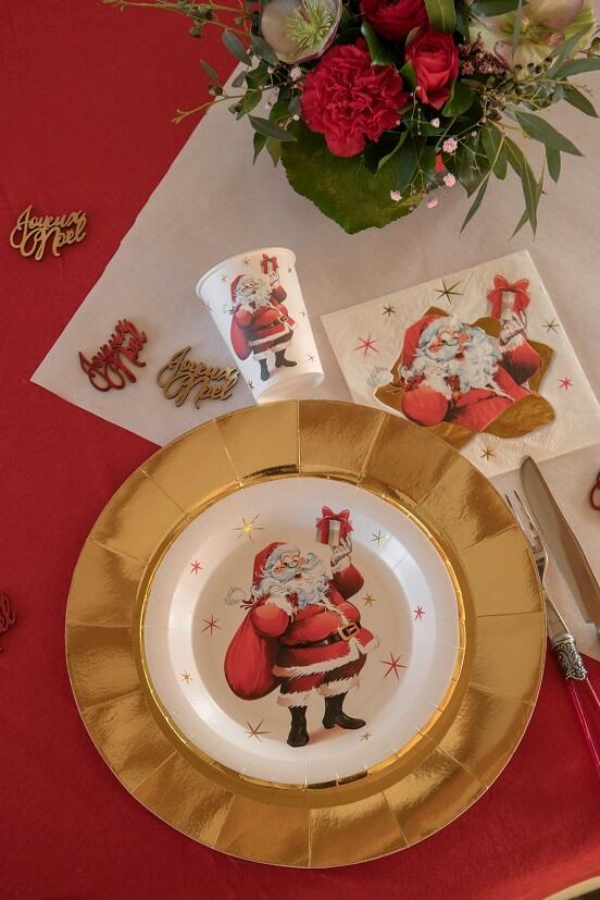 7689 decoration de table pere noel avec serviette