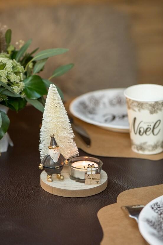 7743 decoration de table porte bougie sapin et pere noel
