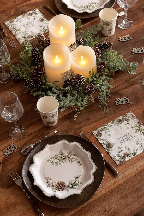 7756 decoration couronne de noel feuillage pomme de pin