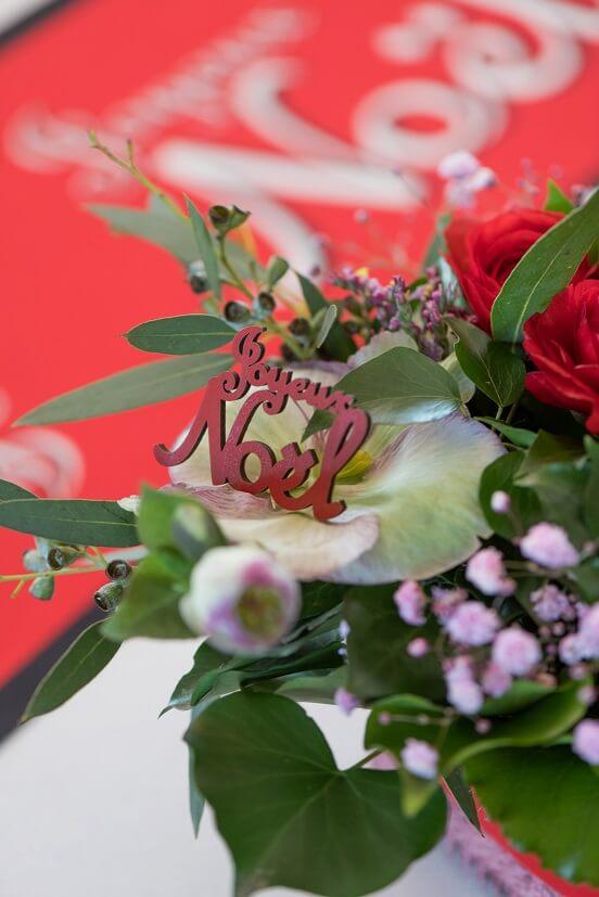 7784 decoration de table en bois rouge noel