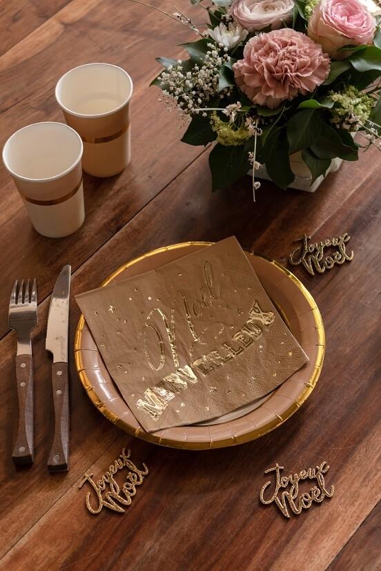 7795 decoration serviette de table noel merveileux kraft et dore or metallique