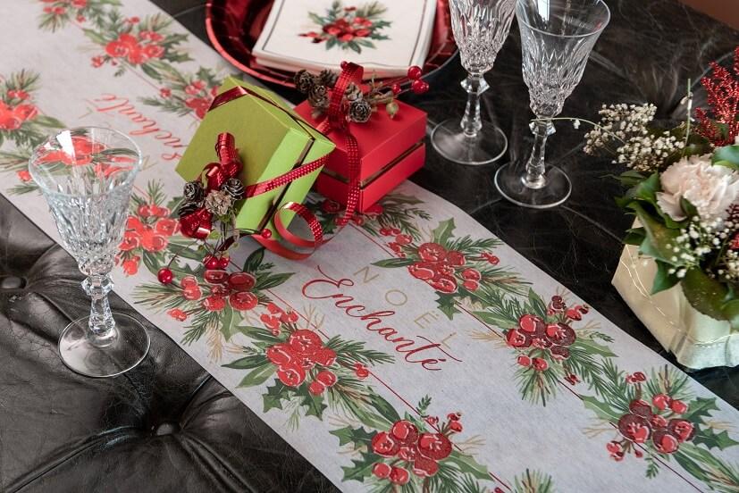 7798 decoration chemin de table noel enchante rouge metal nature champetre