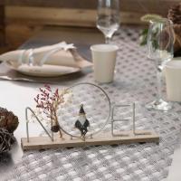 7824 decoration centre de table pere noel sur socle en bois dore or