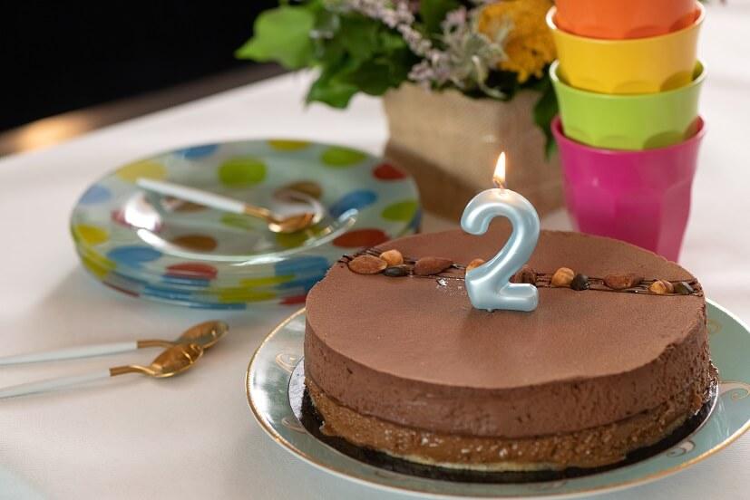 7860 decoration gateau bougie anniversaire bleu ciel chiffre 2