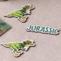 7867 magasin pas de calais decoration anniversaire dinosaure confettis de table en bois