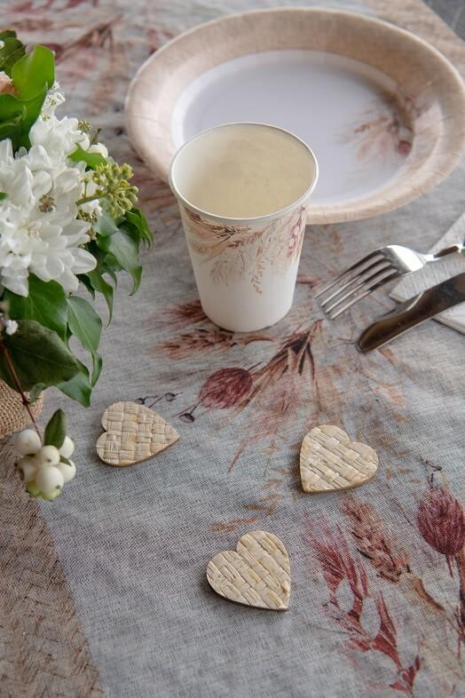 7923 decoration de table coeur en osier a parsemer mariage