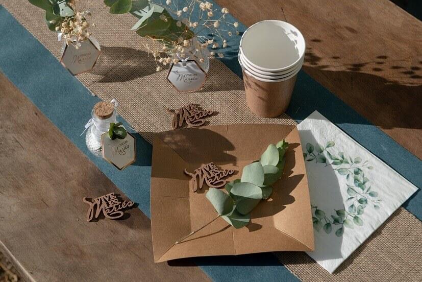 7959 decoration confettis de table rose gold metal mariage vive les maries