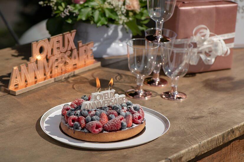 Bougie rose gold Joyeux Anniversaire pour gâteau REF/7979