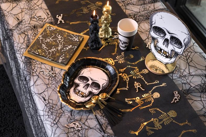 Déco tête de mort pour table de Halloween