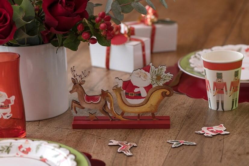 8214 decoration centre de table pere noel sur traineau bois