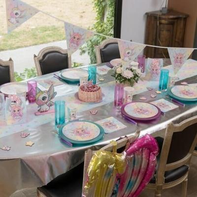 8296 decoration de table rouleau nappe intisse argent metallique