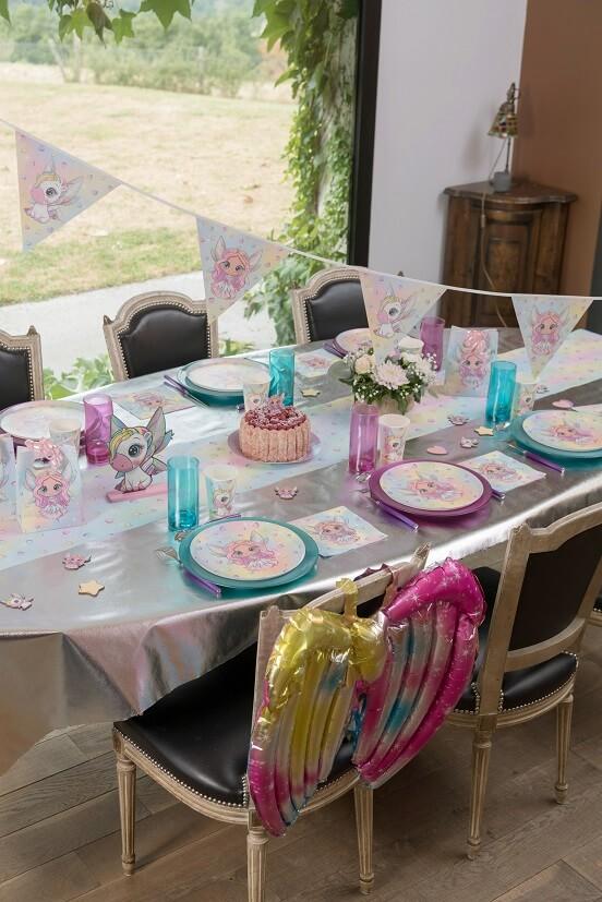 8296 decoration de table rouleau nappe intisse argent metallise