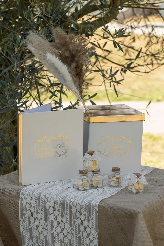 8326 decoration tirelire urne fete elegante ivoire beige merci dore or