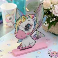 8455 decoration centre de table licorne en bois