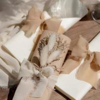 8515 decoration ruban naturel crepe