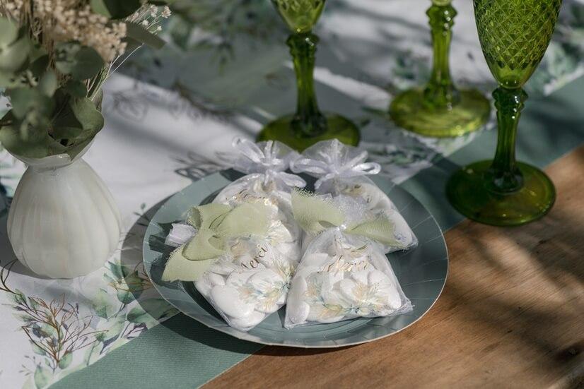 8515 decoration ruban vert sauge olive crepe