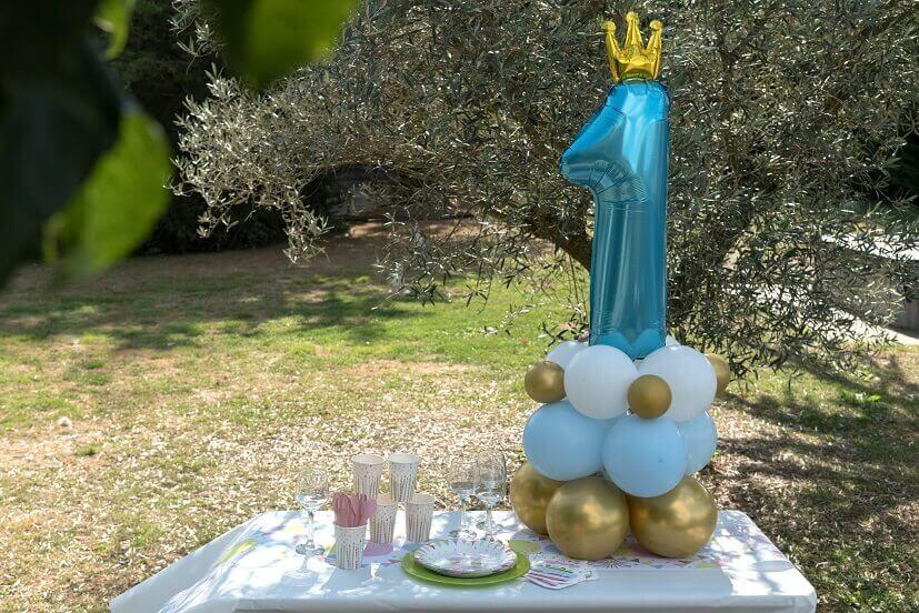 8547 centre ballon fete anniversaire 1an bleu blanc dore or metallique