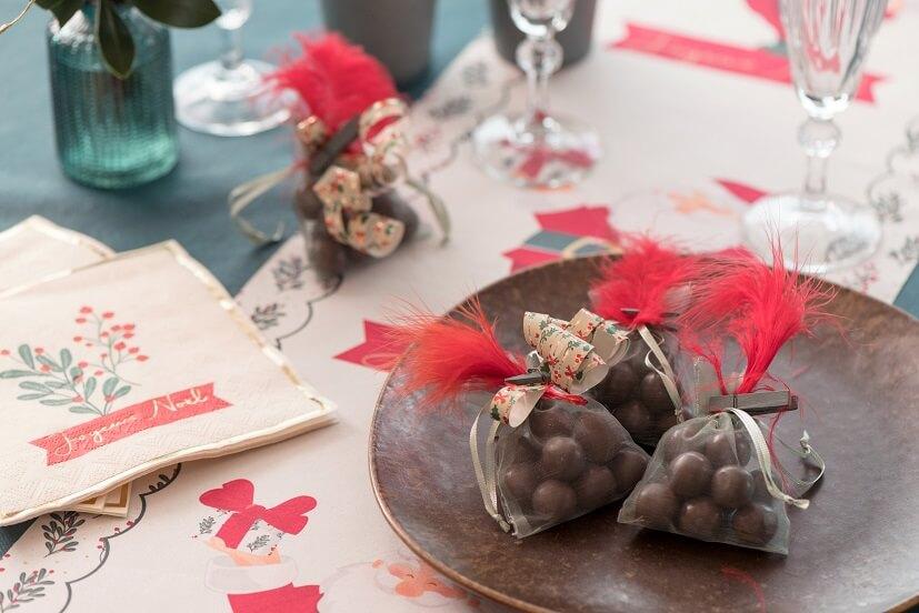 8732 ballotin de chocolat bobine ruban bolduc houx noel