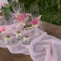 8997 decoration rouleau chemin de table rose mousseline