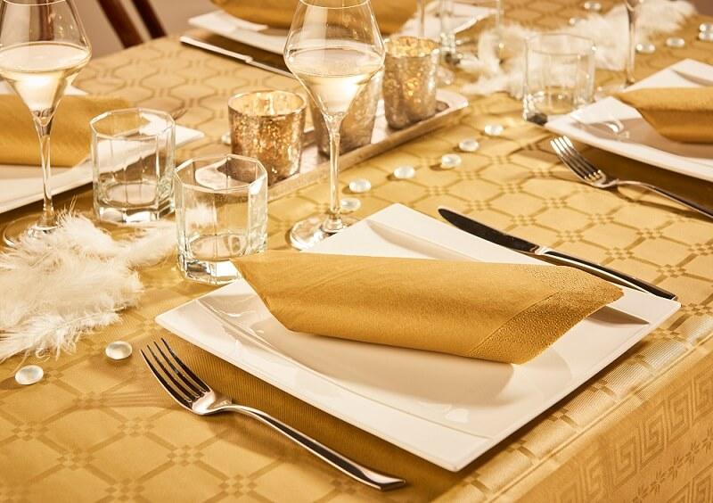 9508 rouleau nappe damasse doree or metallique en papier 5m