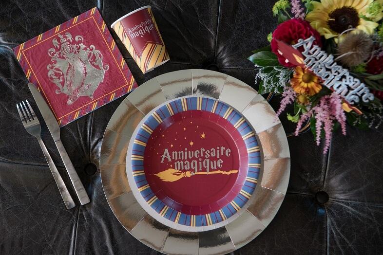 Assiette l'anniversaire magique d'Harry, le sorcier REF/7594