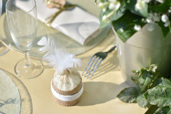 Aumoniere en jute pour dragee