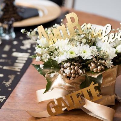 Autocollant gaiete bonheur amour or