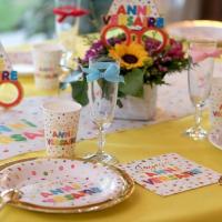 Belle serviette de table en papier joyeux anniversaire multicolore