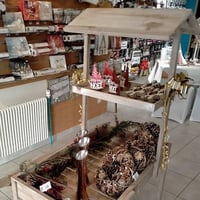 Boutique decoration pas de calais location chariot en bois candy bar naturel
