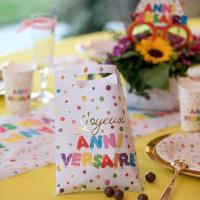 Cadeau bonbon enfant avec sachet joyeux anniversaire multicolore